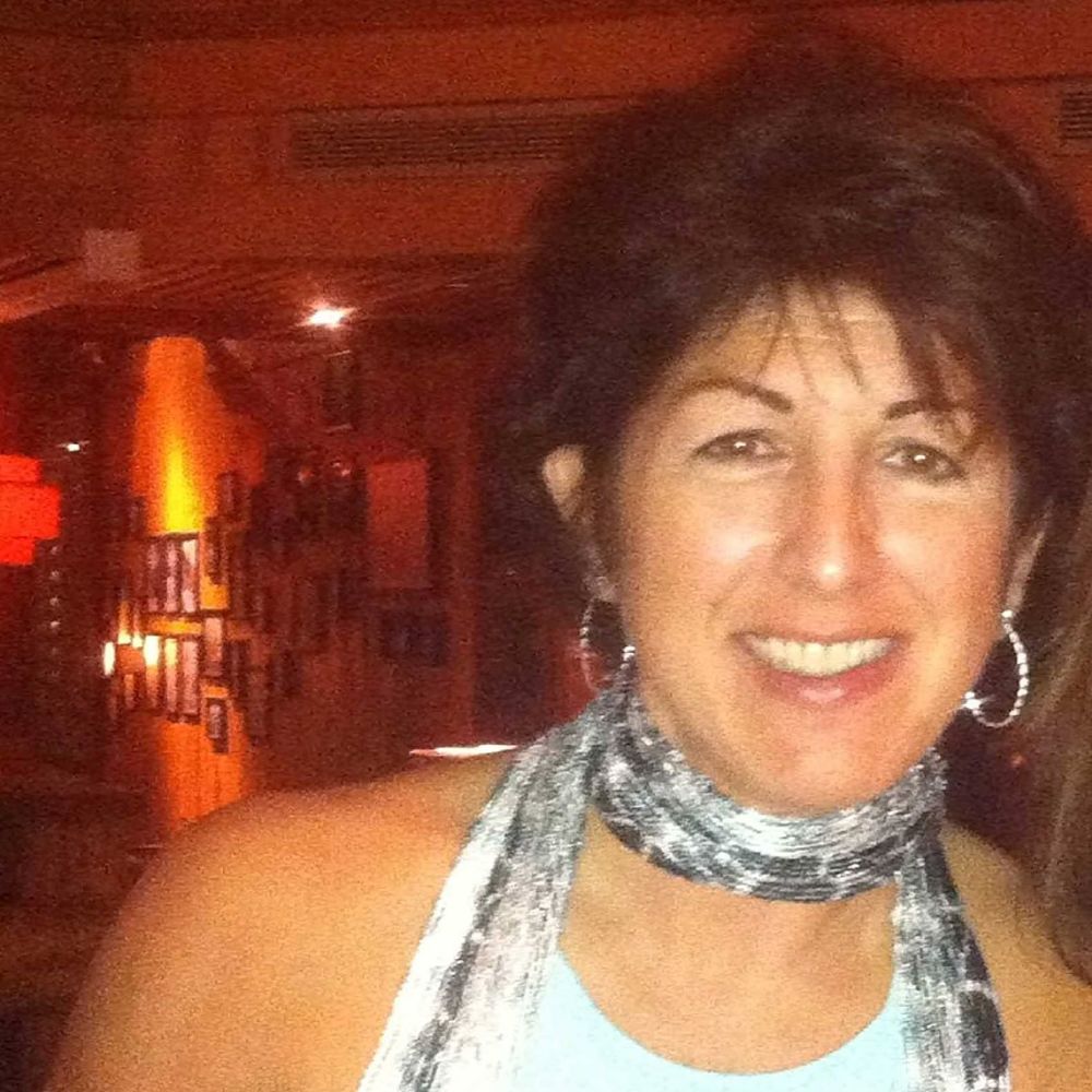 Meet your Posher, Annette